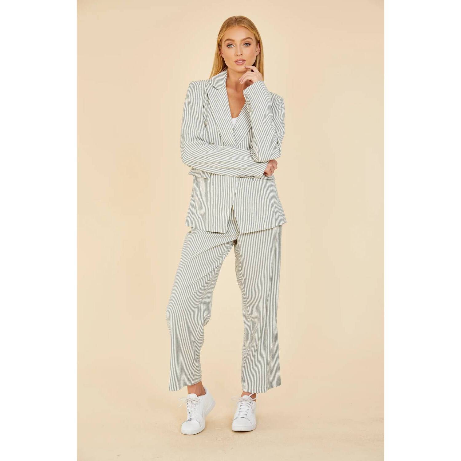 New Dolce Cabo Striped Seer Sucker Pants In Blue/White